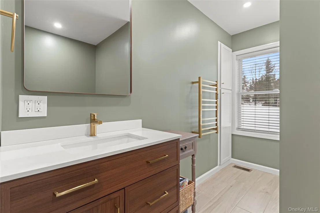 Photo of 65 Beaver Road