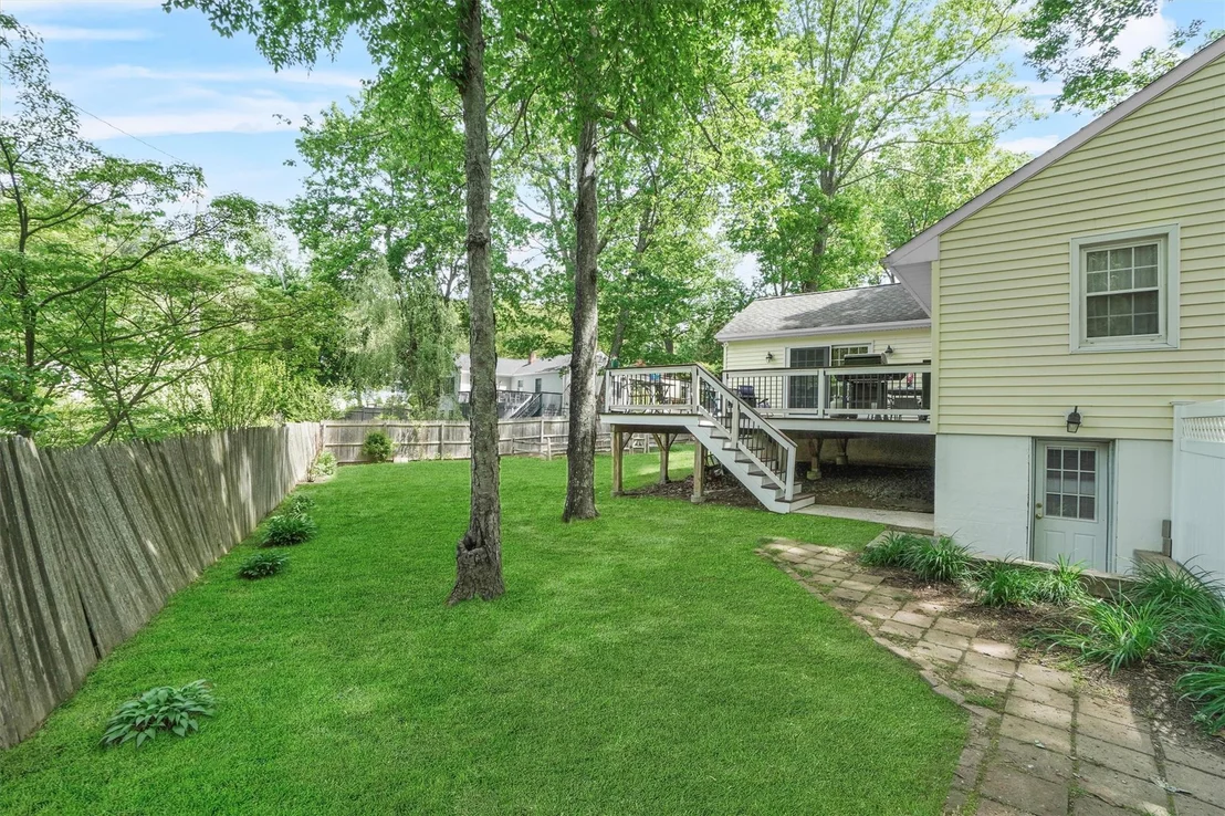 Photo of 2 Jean Way