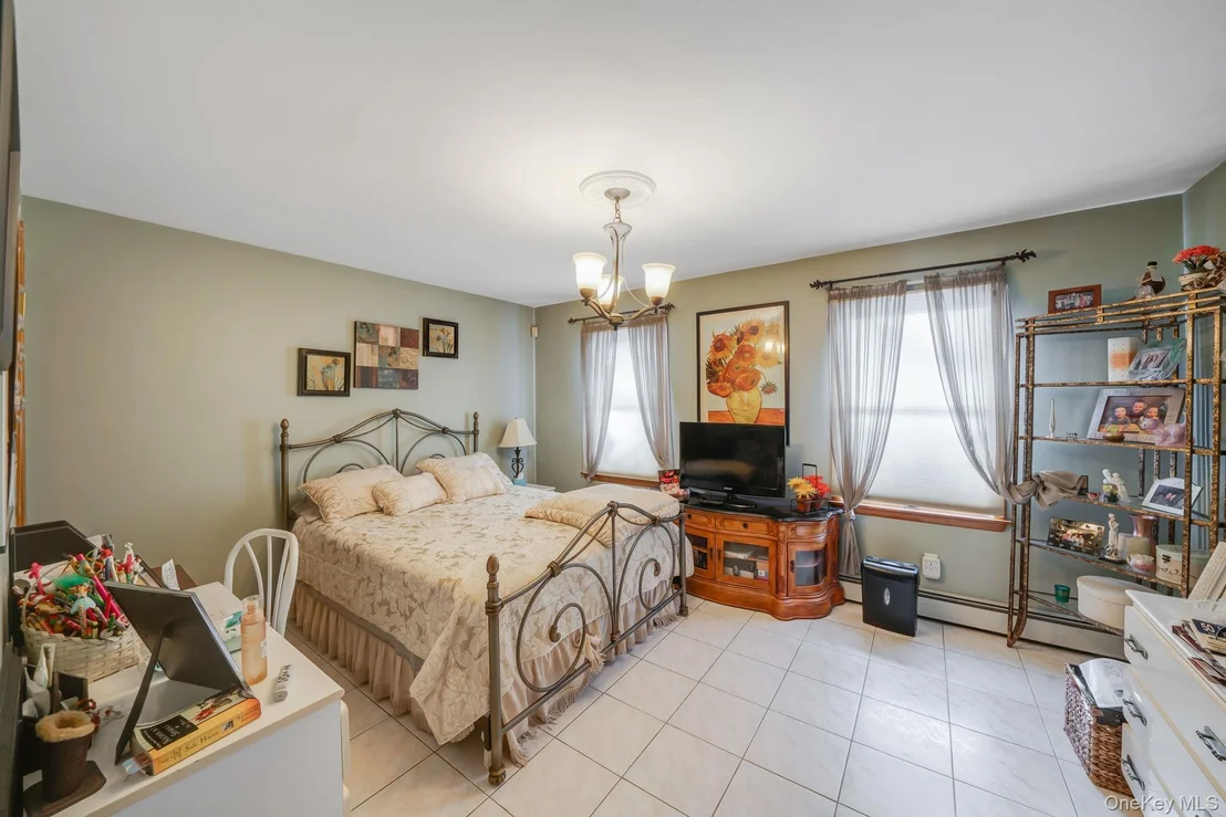 Photo of 3 Huron Road
