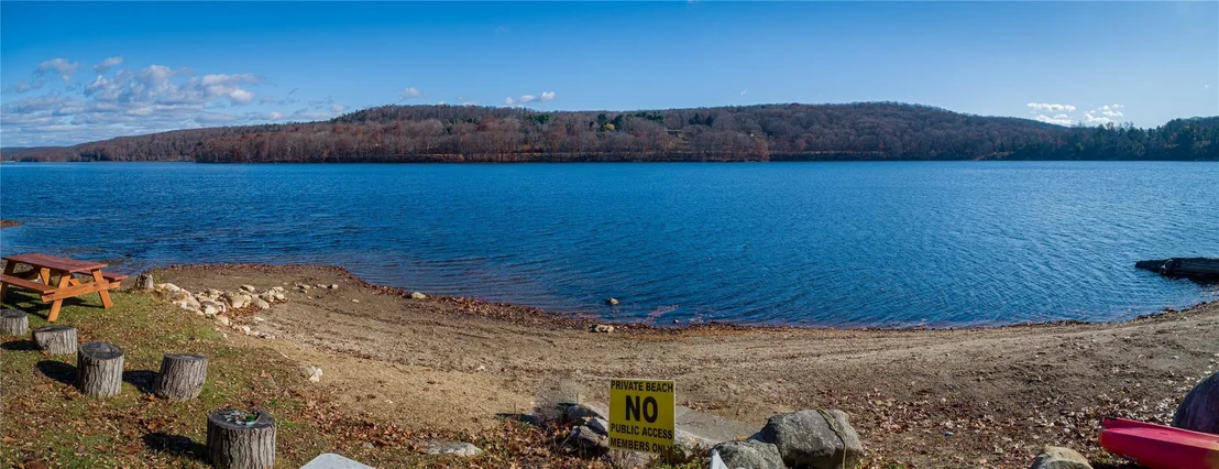 Photo of 1300 Route 292