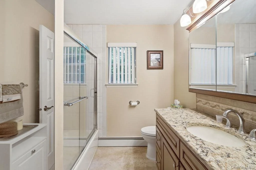 Photo of 20 Oak Tree Drive
