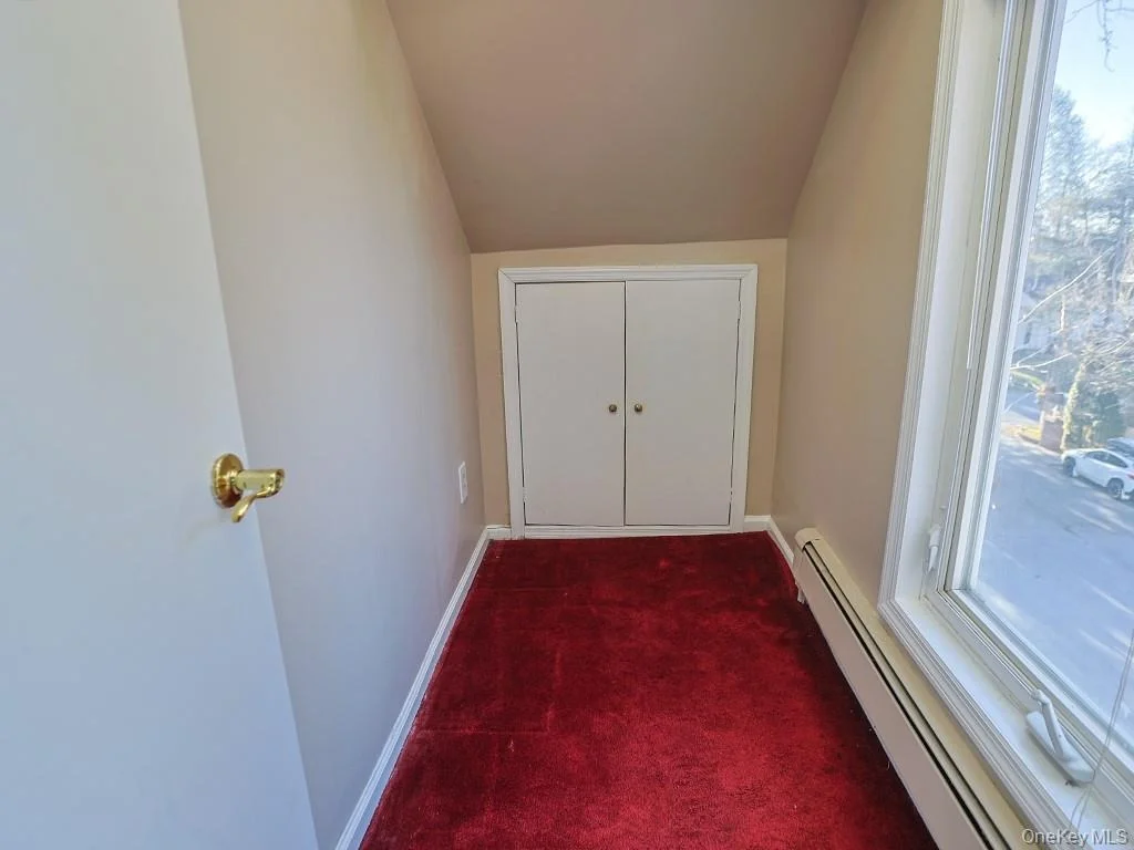 Photo of 113 Hooker Avenue