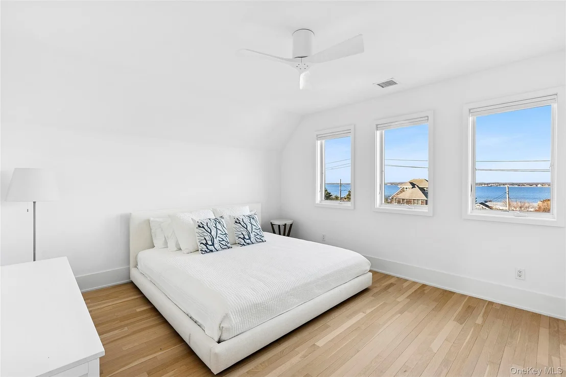 Photo of 617 Dune Road