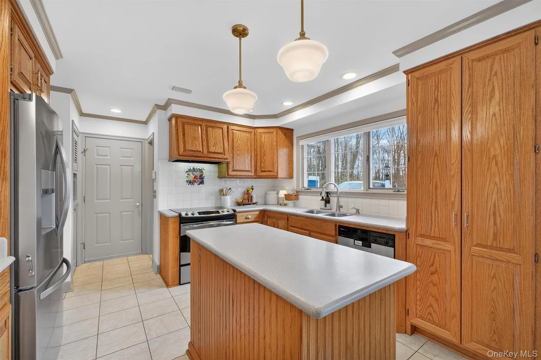 Photo of 58 Dutchess Hill Road