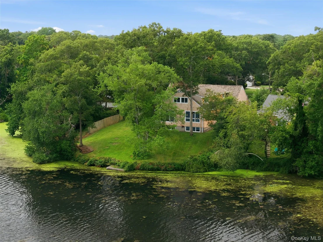 Photo of 107 Lake Shore Drive