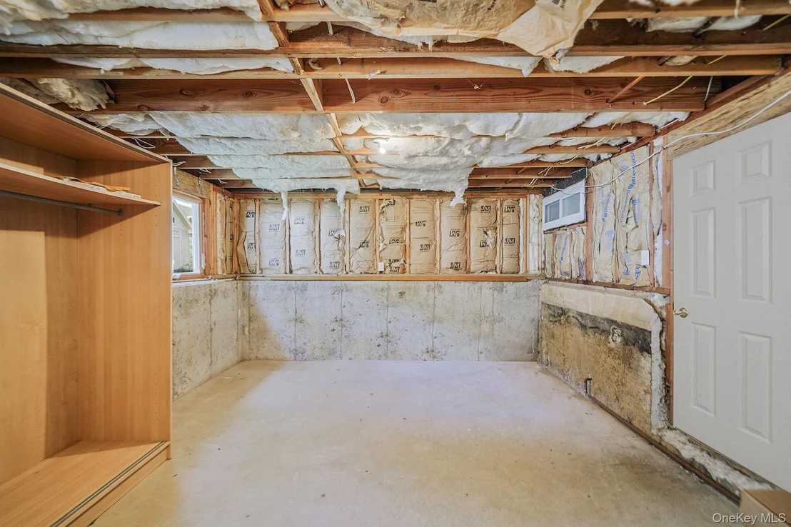 Photo of 7 Deepdale Drive