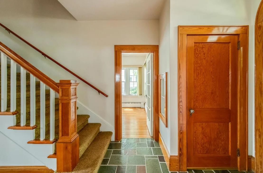 Photo of 19 Kingston Avenue