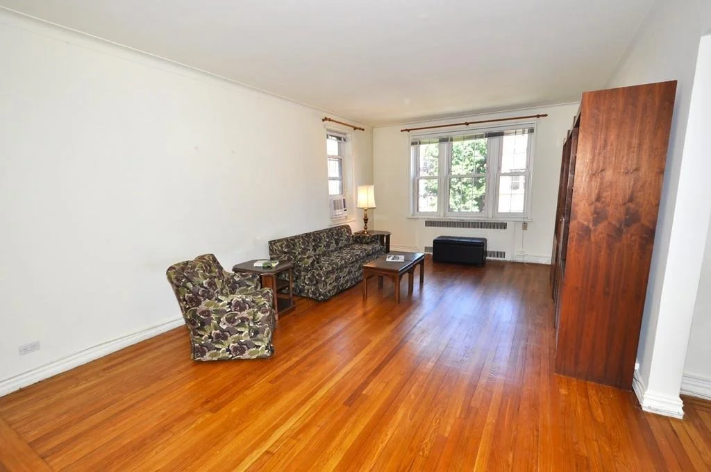 Photo of Unit 5A at 949 Palmer Road