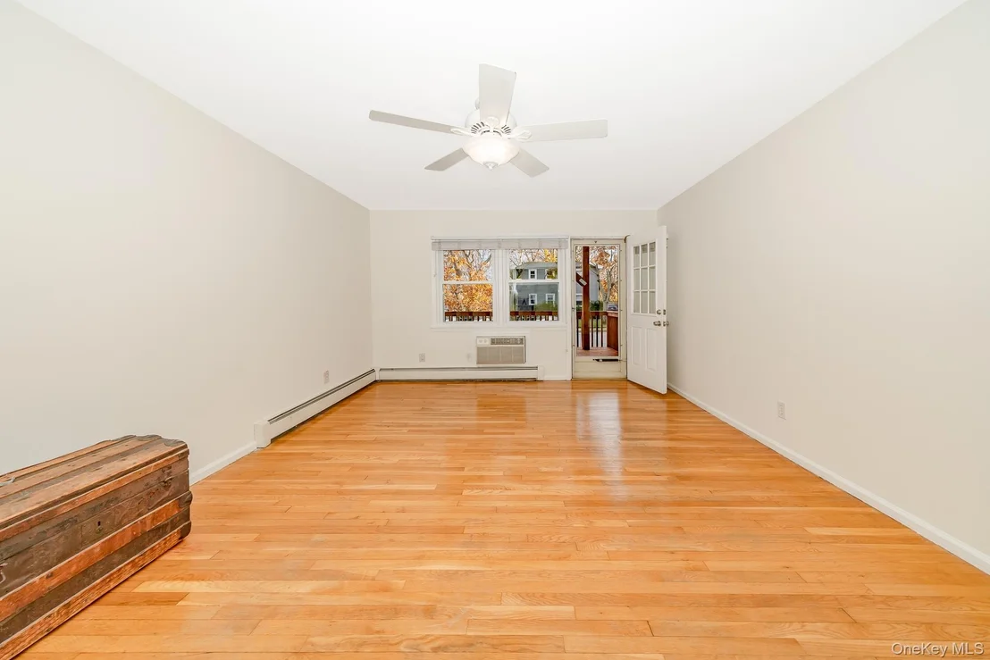 Photo of Unit 1B at 20 Toehee Place
