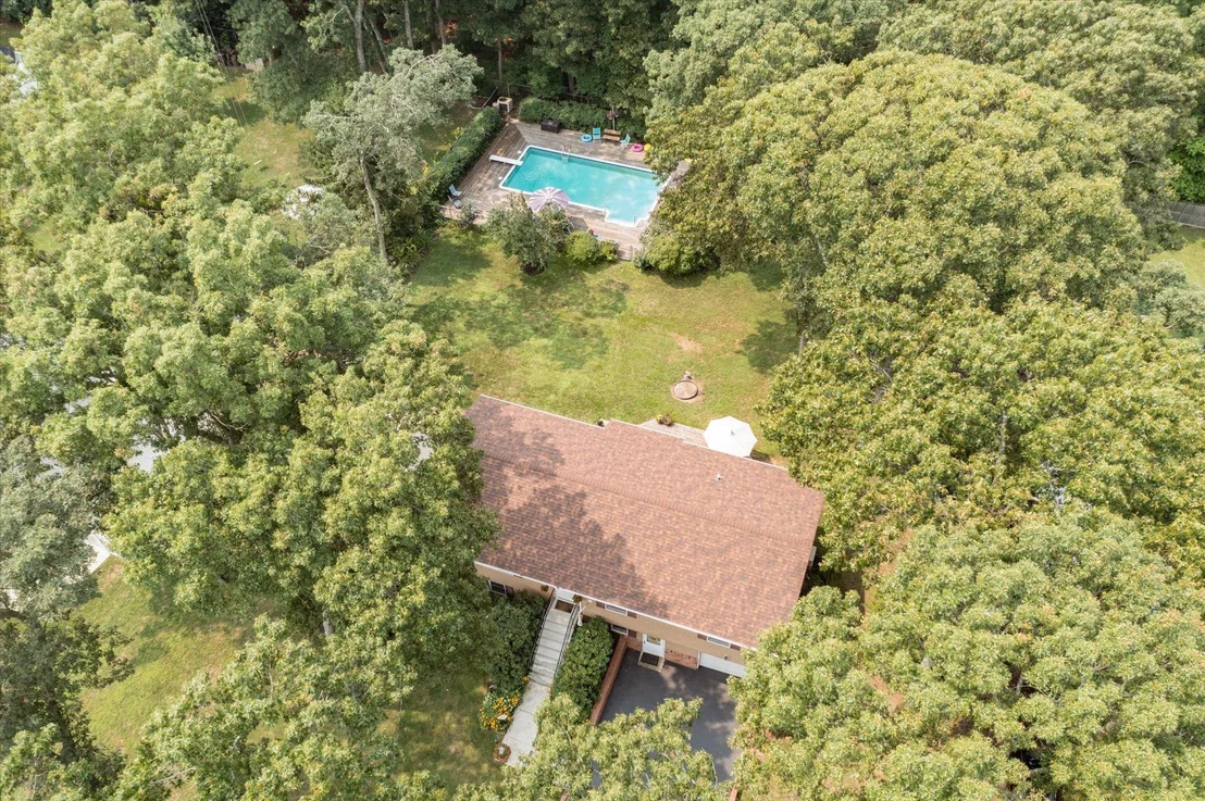 Photo of 18 Howe Road