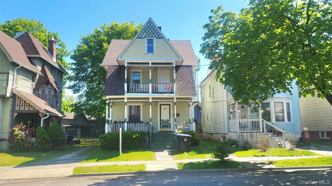 Photo of 32 Hooker Avenue