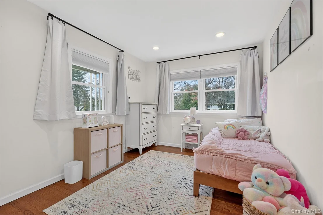 Photo of 8 Ridge Road