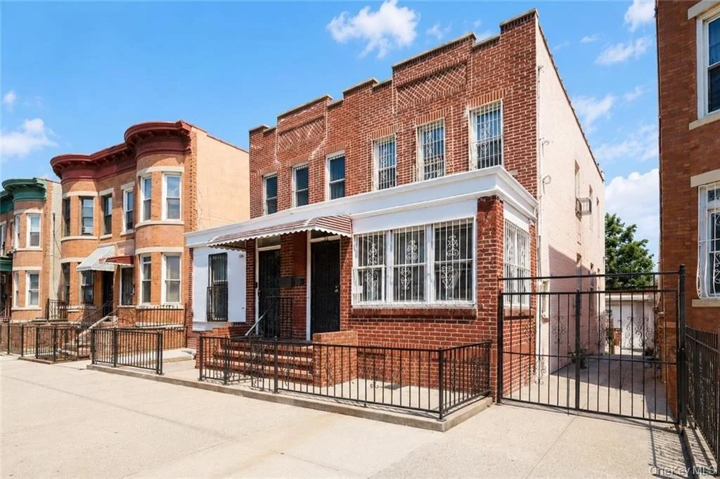 Photo of 193 Forbell Street