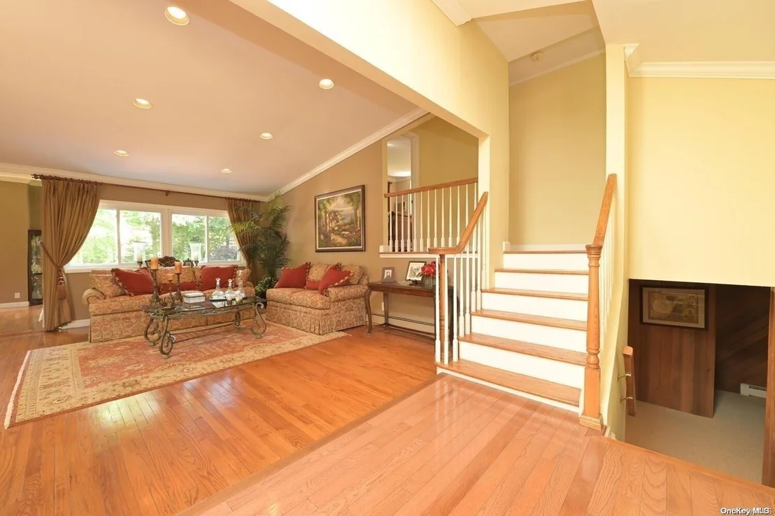 Photo of 7 Willben Lane