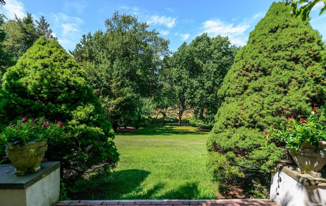 Photo of 232 Cleft Road