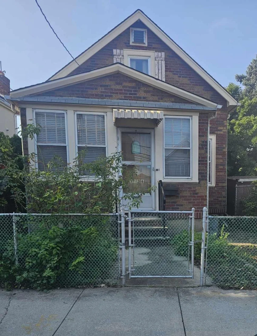 Photo of 7138 58th Road