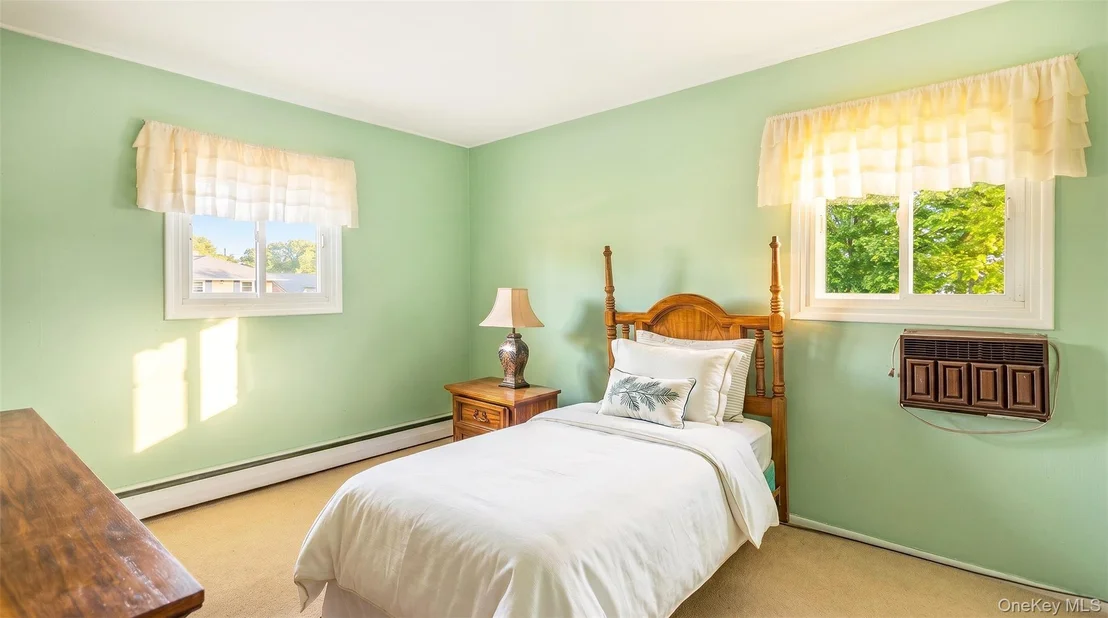 Photo of 25 Whitebirch Lane