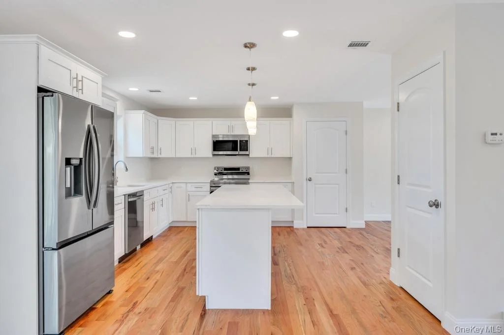 Photo of 77 Carlton Avenue