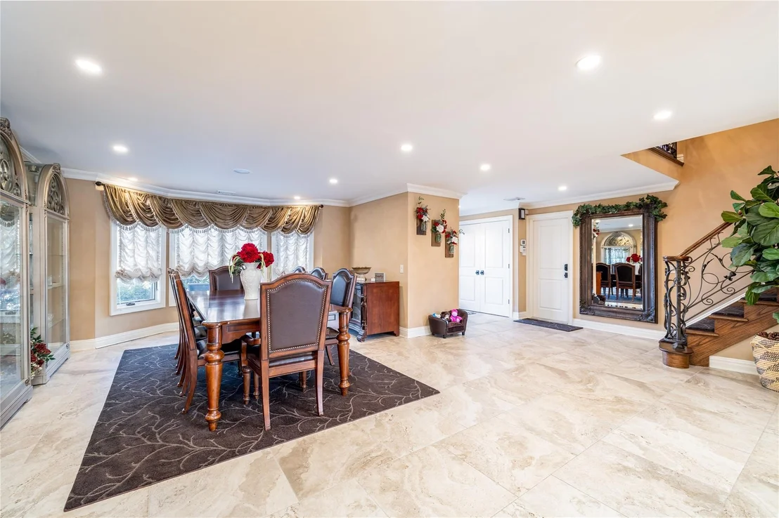 Photo of 3844 Carrel Boulevard