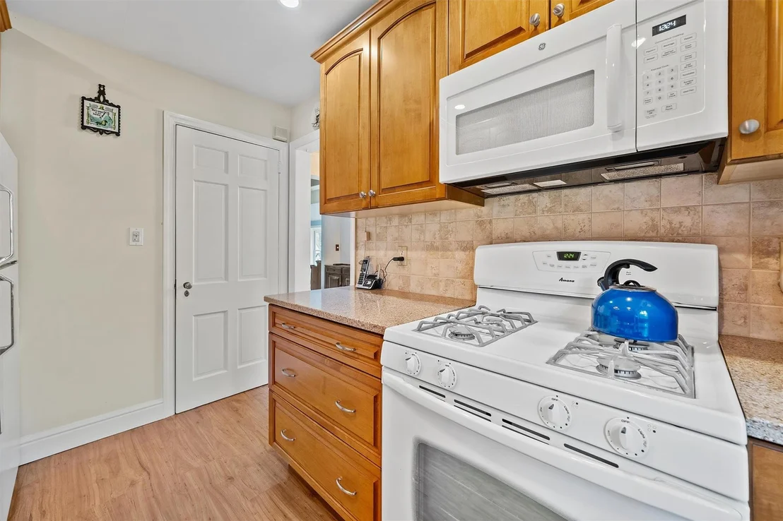 Photo of 16 Garretson Road