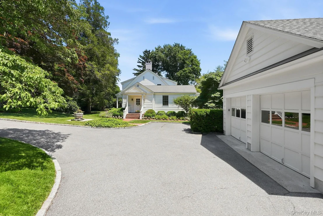 Photo of 455 Polly Park Road