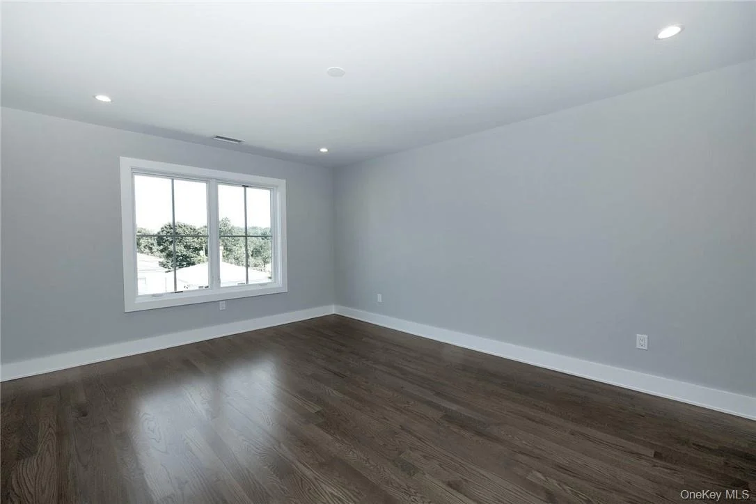 Photo of Unit B at 40 Devoe Street