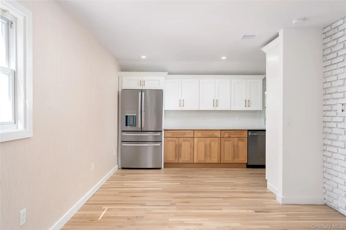 Photo of 933 Thompson Drive