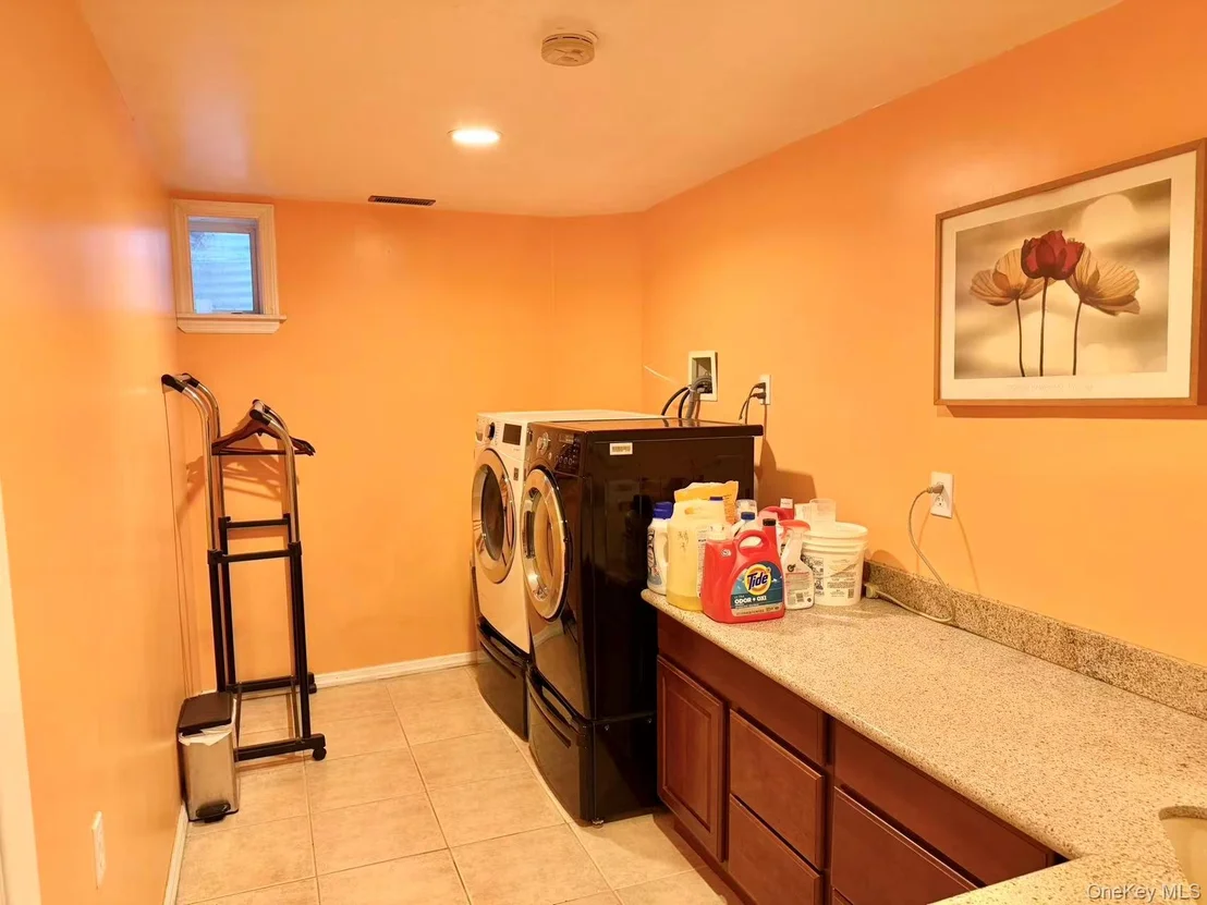 Photo of 122 Walker Road