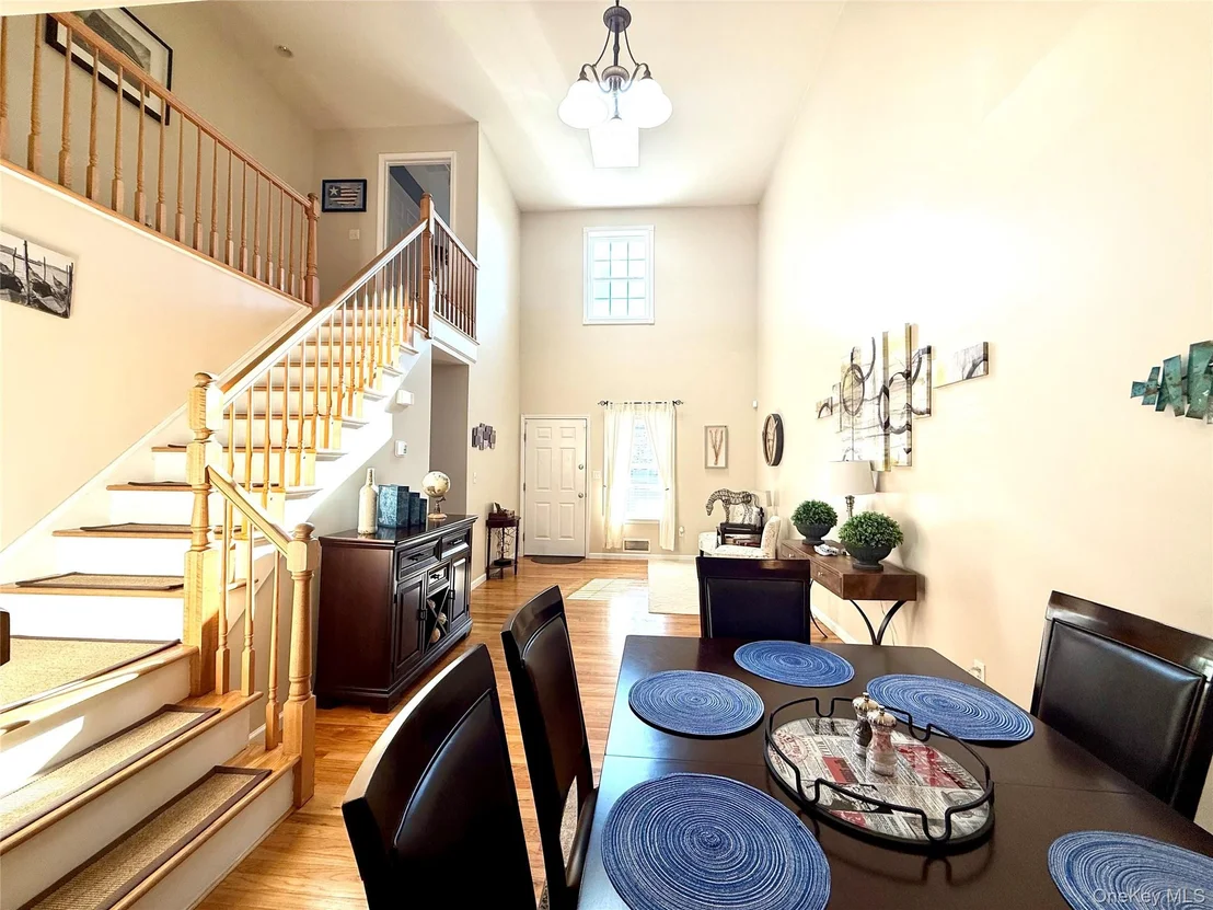 Photo of 142 Pinebrook Drive