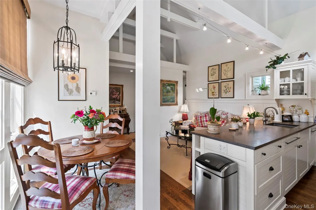 Photo of 116 White Hill Road