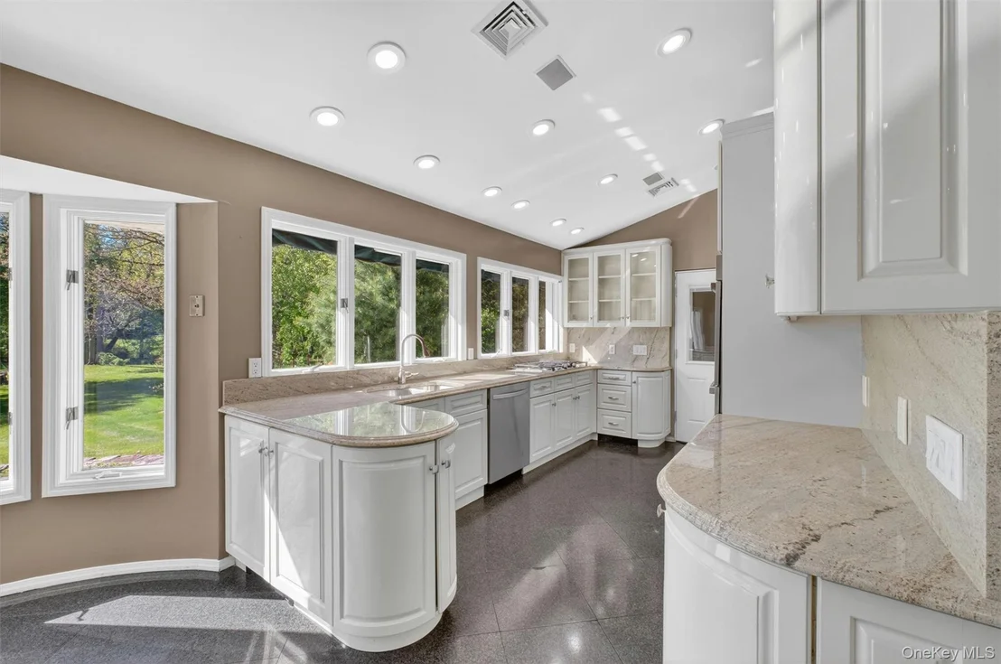 Photo of 18 Millbank Road