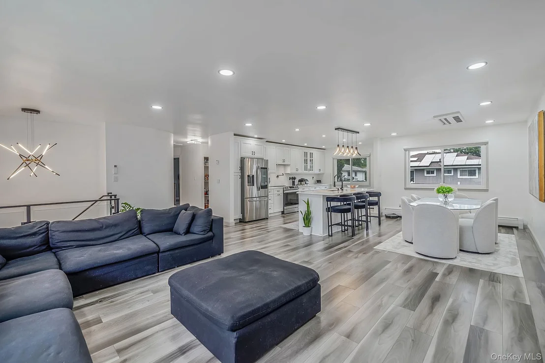Photo of 811 Bonnie Drive