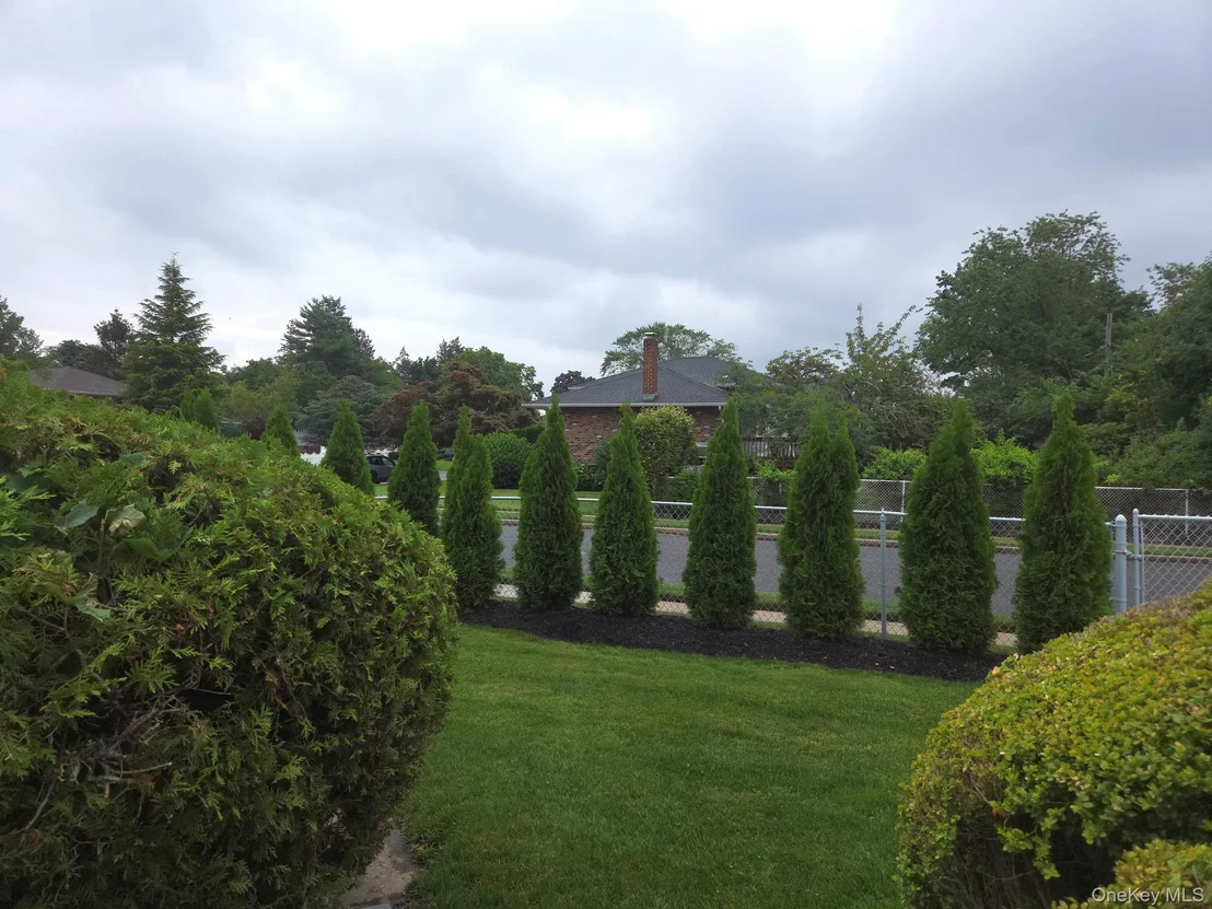 Photo of 51 Eileen Avenue