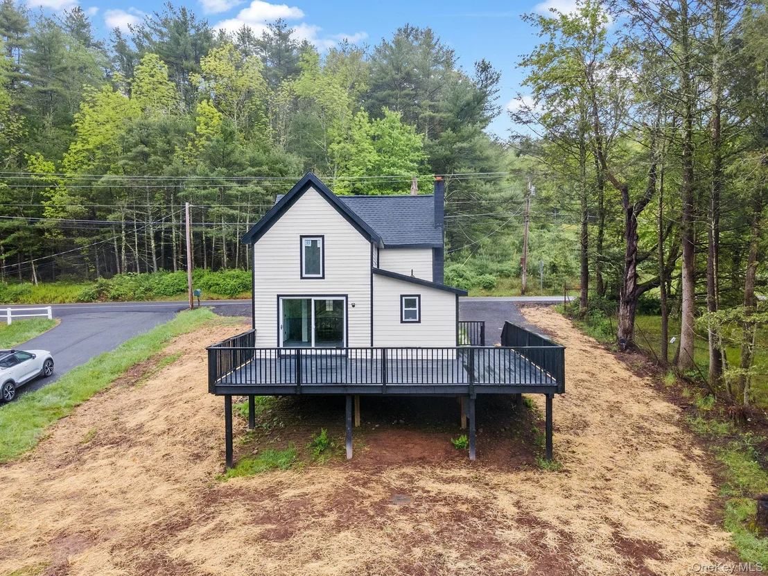 Photo of 43 Highland Lake Road