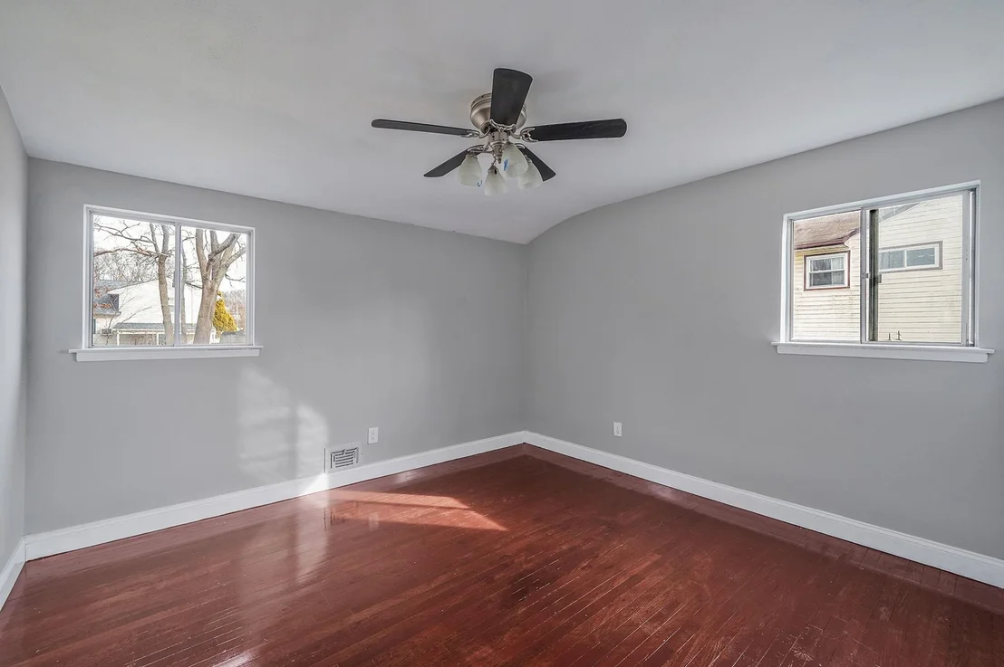 Photo of 15 Bart Drive