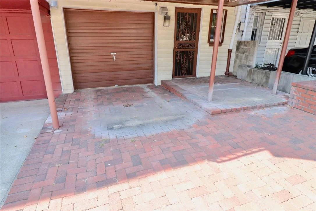 Photo of 3236 Corsa Avenue