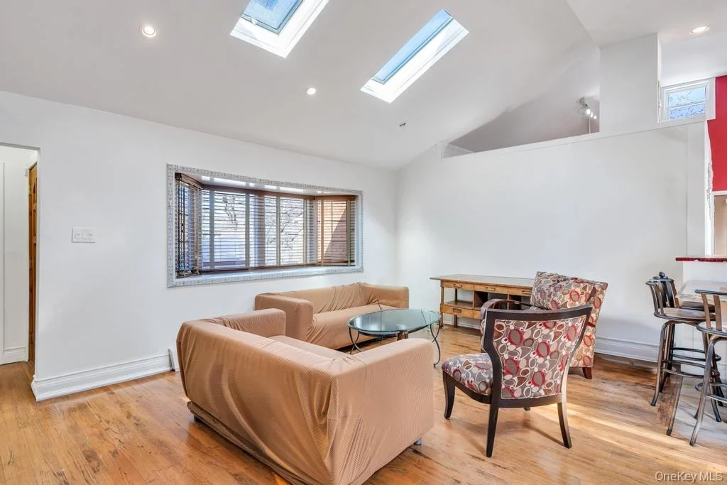 Photo of 96 Rosedale Road