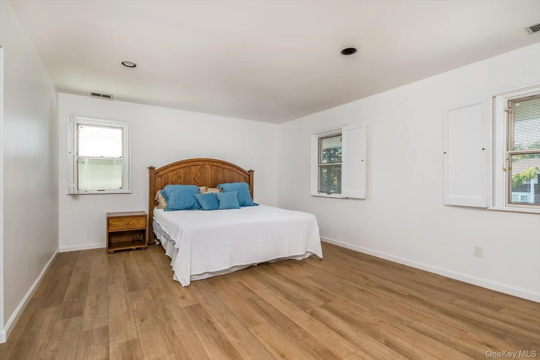 Photo of 27 Bridle Path