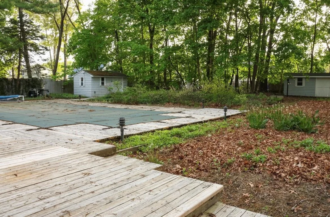 Photo of 250 Swan Lake Drive