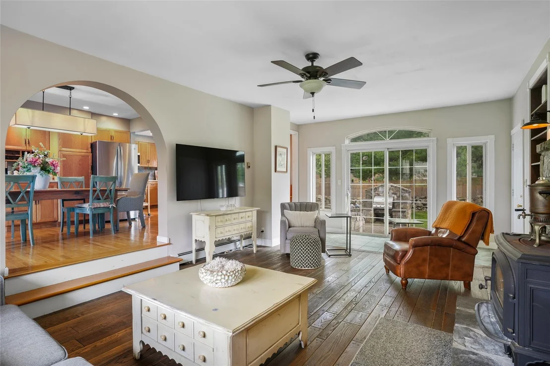 Photo of 7 Rustic Road