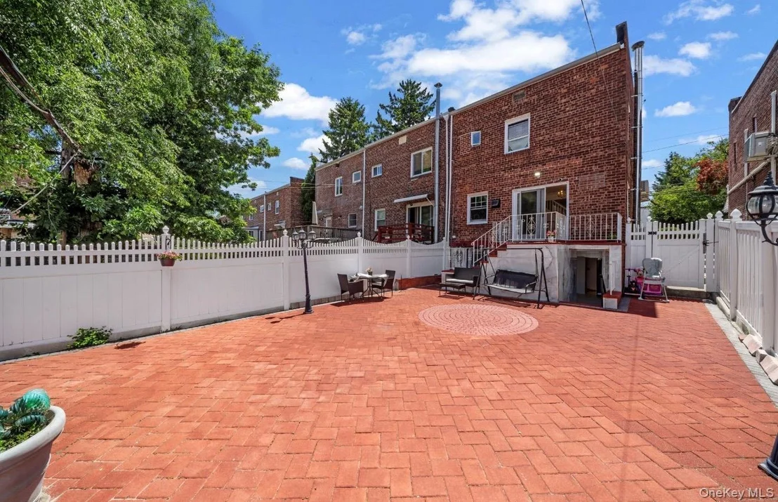 Photo of 151-23 12th Road