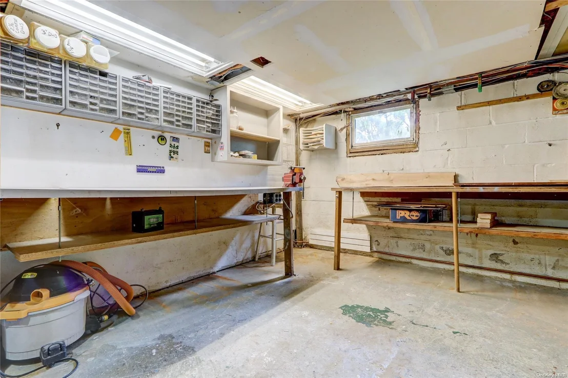 Photo of 205 Washington Drive