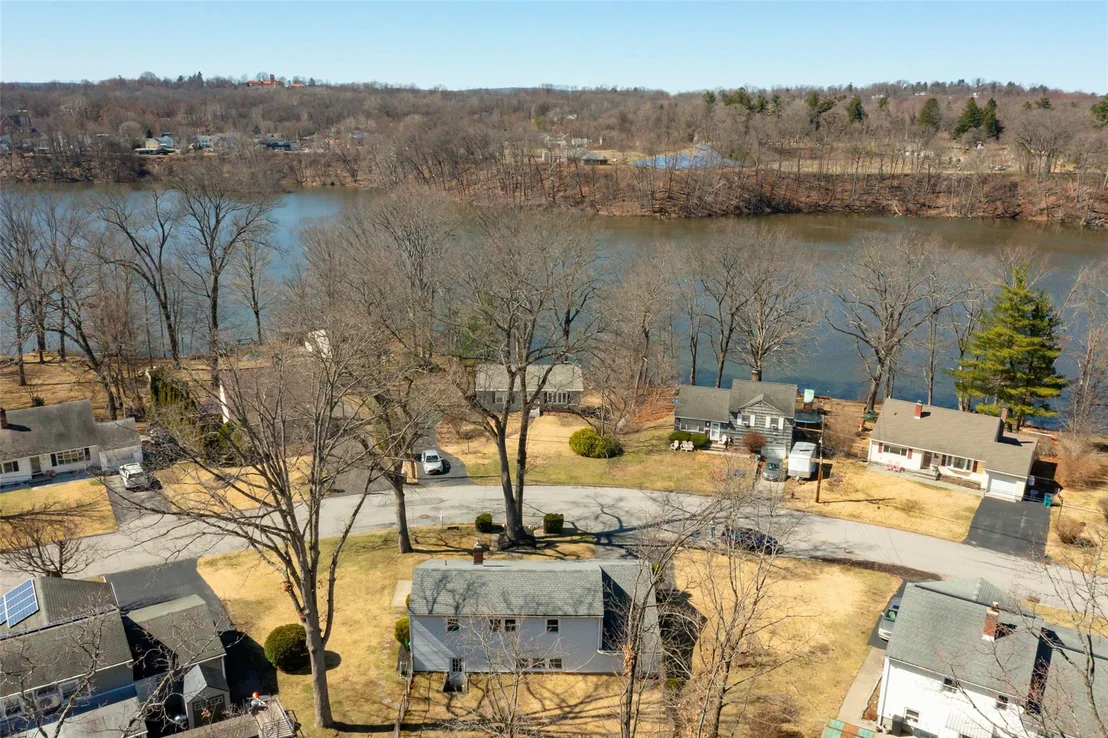 Photo of 32 Liss Road