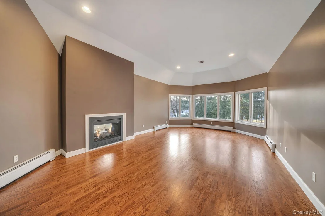 Photo of 7 Hampton Road