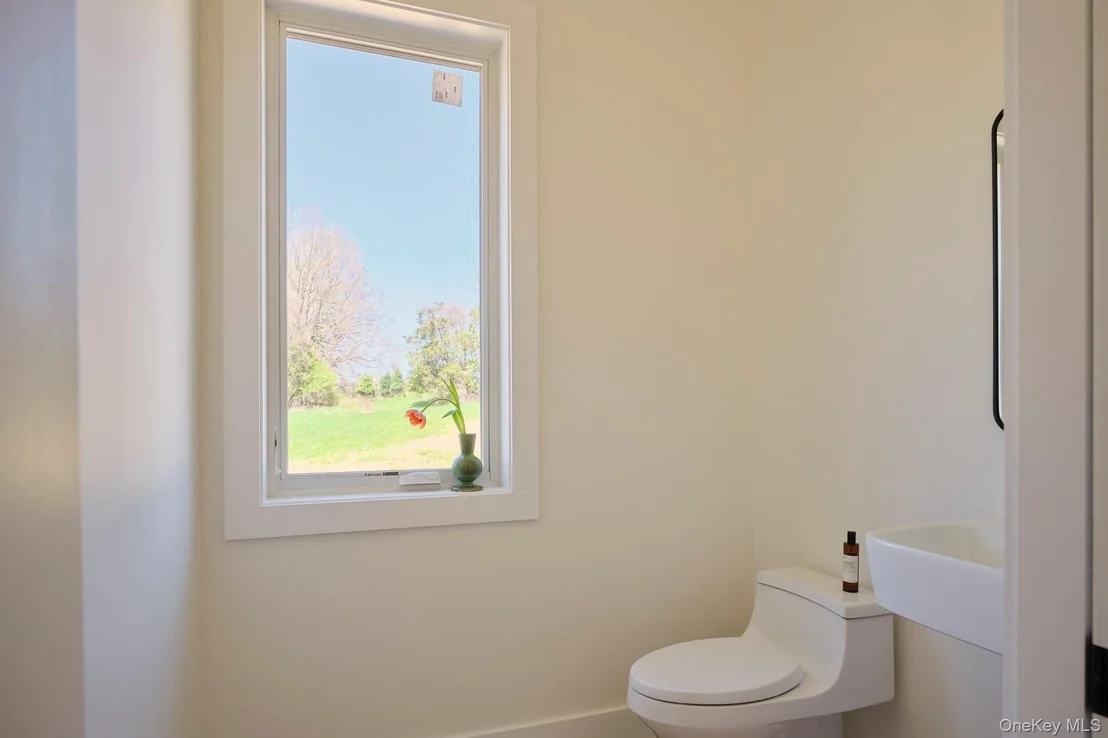 Photo of 74 Fox Lane