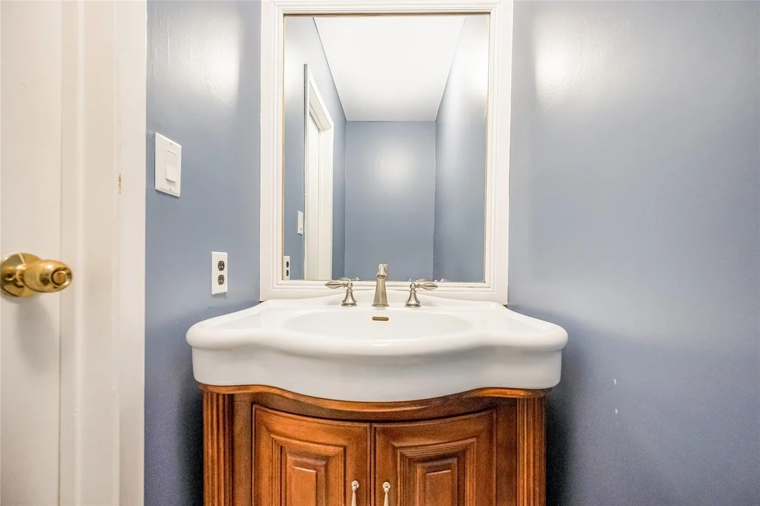 Photo of Unit 21 at 116 Westend Avenue