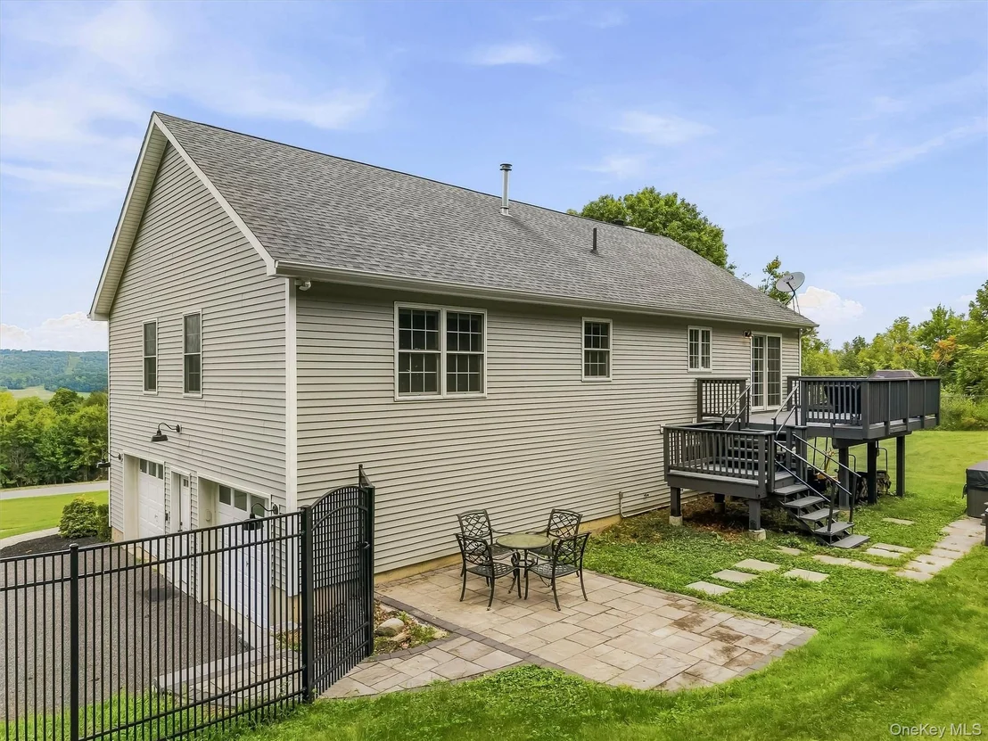 Photo of 96 Bender Road