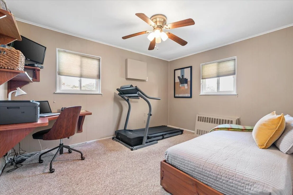 Photo of 11 Halcourt Drive
