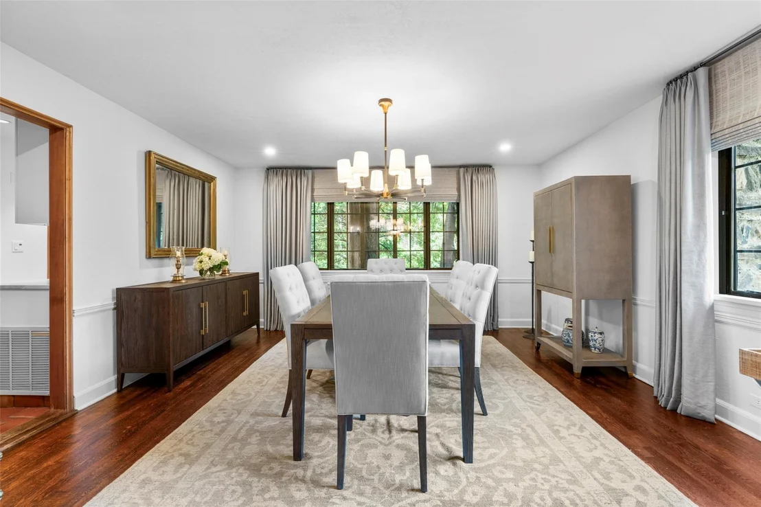 Photo of 27 Greenhaven Road