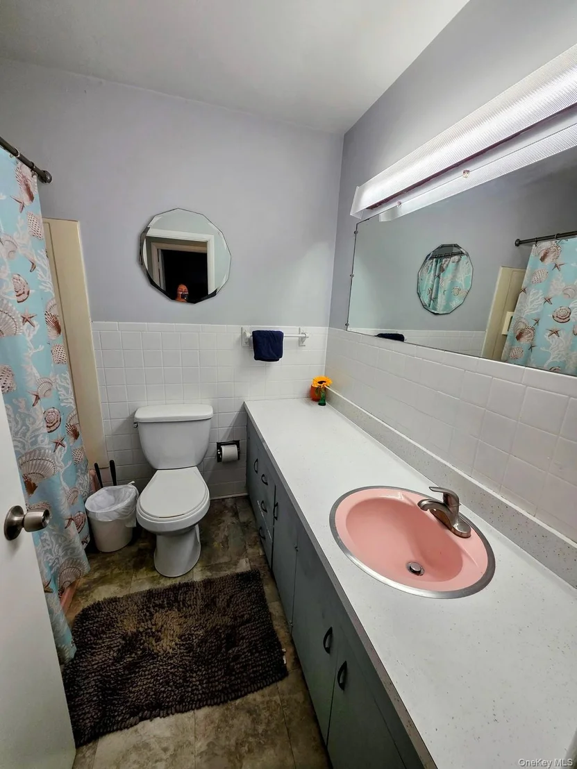 Photo of 28 Robert Drive